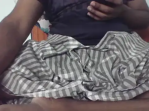 Snapshot of Tamil_small_cock chatting on February 28, 2025, 9:15 am Tamil small cock online show from February 28, 2025, 9:15 am