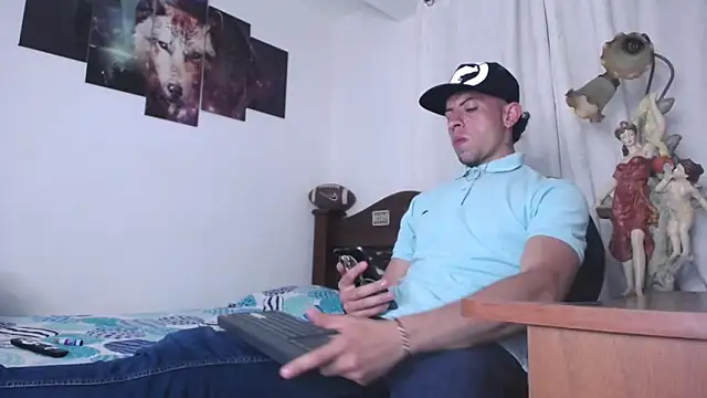 Bull Xvi online show from November 17, 2025, 3:01 am