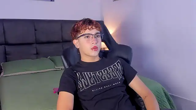 Aiiden 15 online show from September 16, 2025, 11:55 am