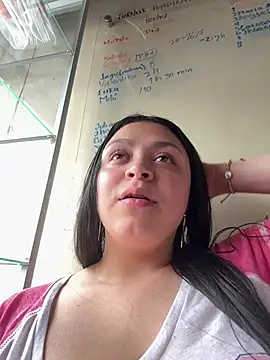 Cute Angell  online show from July 15, 2026, 4:12 pm