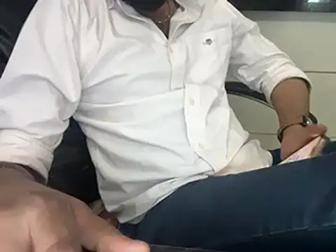 iamabigdickindian online show from March 12, 2025, 10:05 am