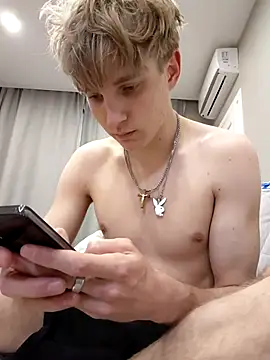 Snapshot of And25bn chatting on October 23, 2025, 2:00 am And25bn online show from October 23, 2025, 2:00 am