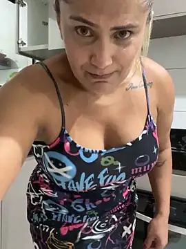 Snapshot of Gabyseex chatting on April 4, 2026, 3:49 am Gabyseex online show from April 4, 2026, 3:49 am