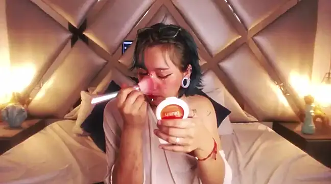 DarkMysterysF online show from March 3, 2025, 9:26 pm