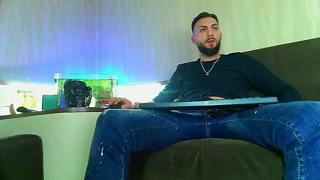 JamieNoxus online show from March 7, 2025, 11:27 pm