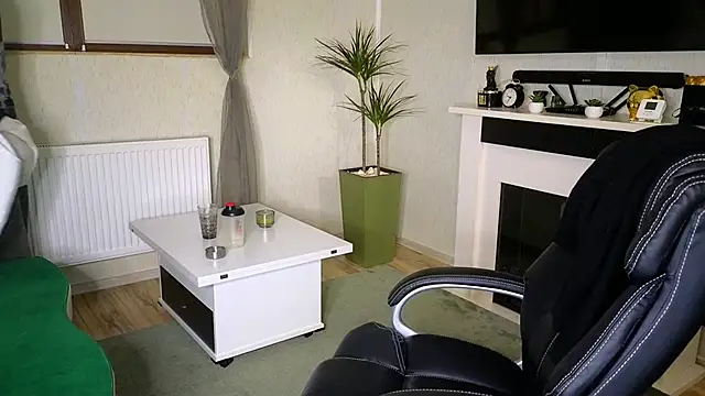 JamieNoxus online show from February 25, 2026, 7:40 am