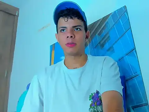 Alessandro 1610 online show from February 25, 2025, 12:55 pm