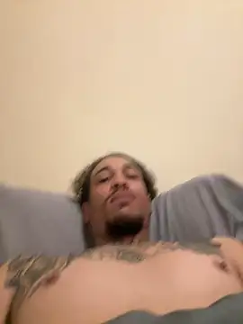 Snapshot of bigdickbigdaddy7373 chatting on February 17, 2025, 2:15 pm bigdickbigdaddy7373 online show from February 17, 2025, 2:15 pm