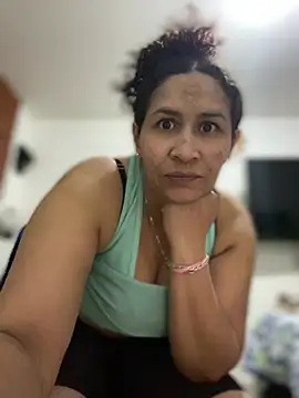 Carola-Ross online show from March 1, 2026, 2:57 am