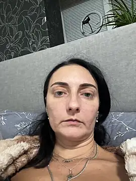 Miroslava1247 online show from November 26, 2025, 3:13 pm