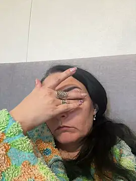 Miroslava1247 online show from April 18, 2026, 3:27 pm