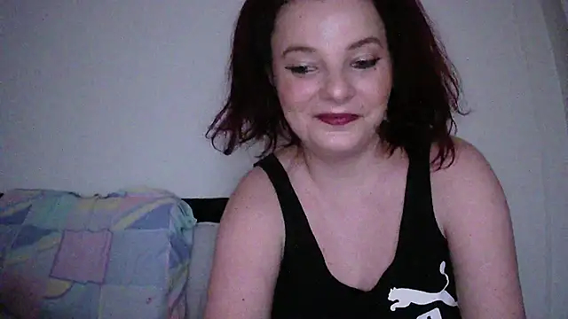 Snapshot of caty33 chatting on February 20, 2025, 1:30 pm caty33 online show from February 20, 2025, 1:30 pm