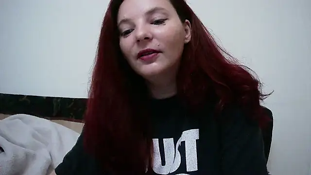 Snapshot of caty33 chatting on March 2, 2025, 7:10 am caty33 online show from March 2, 2025, 7:10 am