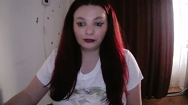 Snapshot of caty33 chatting on March 7, 2025, 2:56 pm caty33 online show from March 7, 2025, 2:56 pm