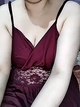 elnotella online show from February 10, 2025, 6:20 am