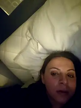 ShysluutGia online show from February 9, 2025, 1:56 pm