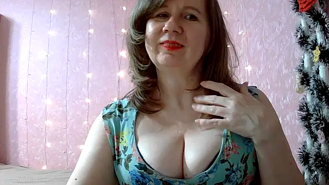 Snapshot of Starsan chatting on June 2, 2026, 8:44 pm Starsan online show from June 2, 2026, 8:44 pm