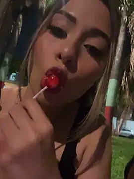 Snapshot of Nataylayla chatting on March 1, 2025, 2:15 am Nataylayla online show from March 1, 2025, 2:15 am