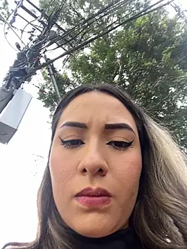 Snapshot of Nataylayla chatting on March 20, 2025, 8:40 pm Nataylayla online show from March 20, 2025, 8:40 pm