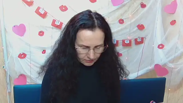 Snapshot of Miroslava_Happi chatting on February 15, 2025, 9:27 am Miroslava Happi online show from February 15, 2025, 9:27 am