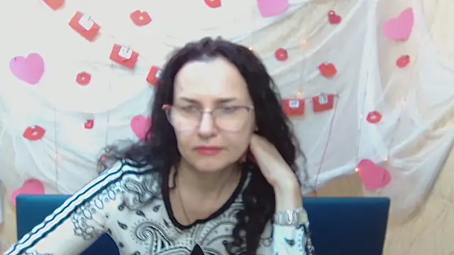 Snapshot of Miroslava_Happi chatting on February 19, 2025, 6:22 am Miroslava Happi online show from February 19, 2025, 6:22 am