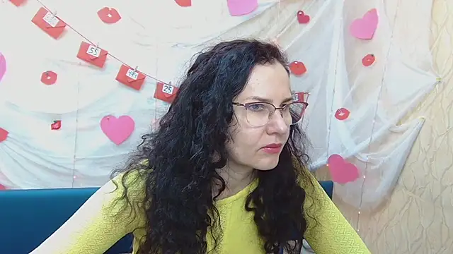 Snapshot of Miroslava_Happi chatting on February 27, 2025, 6:07 am Miroslava Happi online show from February 27, 2025, 6:07 am