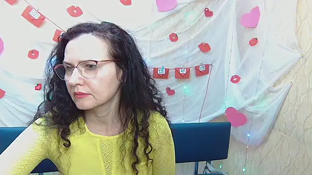 Snapshot of Miroslava_Happi chatting on February 27, 2025, 9:11 am Miroslava Happi online show from February 27, 2025, 9:11 am