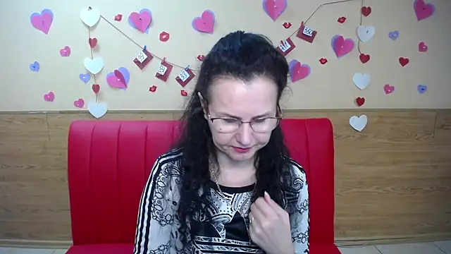 Snapshot of Miroslava_Happi chatting on March 15, 2025, 6:14 am Miroslava Happi online show from March 15, 2025, 6:14 am