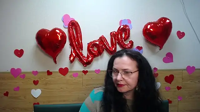 Snapshot of Miroslava_Happi chatting on March 21, 2025, 6:38 am Miroslava Happi online show from March 21, 2025, 6:38 am