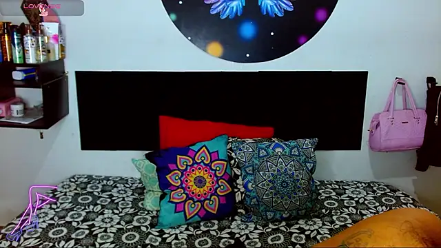 Ana Riderr online show from March 13, 2026, 2:29 am