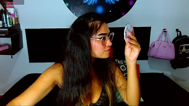 Ana Riderr online show from March 27, 2026, 8:26 am