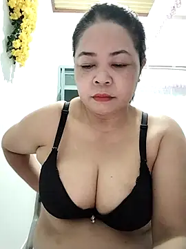 Snapshot of Baby-bigtits2024 chatting on September 21, 2025, 9:49 pm Baby-bigtits2024 online show from September 21, 2025, 9:49 pm