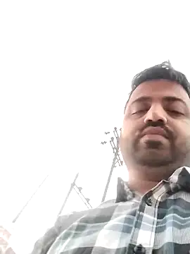 Snapshot of Vij717 chatting on February 18, 2025, 1:32 am Vij717 online show from February 18, 2025, 1:32 am