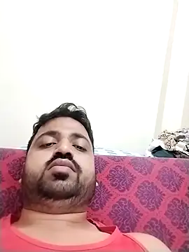 Snapshot of Vij717 chatting on February 18, 2025, 2:27 pm Vij717 online show from February 18, 2025, 2:27 pm