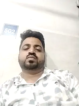 Snapshot of Vij717 chatting on March 21, 2025, 5:56 pm Vij717 online show from March 21, 2025, 5:56 pm