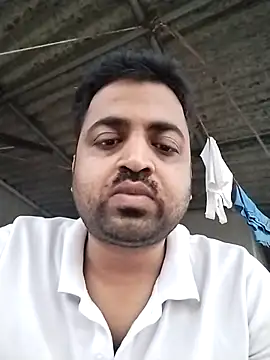 Snapshot of Vij717 chatting on September 20, 2025, 12:50 pm Vij717 online show from September 20, 2025, 12:50 pm