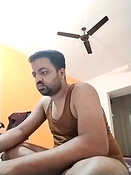 Snapshot of Vij717 chatting on September 25, 2025, 11:08 pm Vij717 online show from September 25, 2025, 11:08 pm