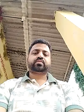 Snapshot of Vij717 chatting on October 22, 2025, 2:23 am Vij717 online show from October 22, 2025, 2:23 am