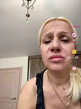 Snapshot of DeboraXporn chatting on April 26, 2026, 8:23 am DeboraXporn online show from April 26, 2026, 8:23 am
