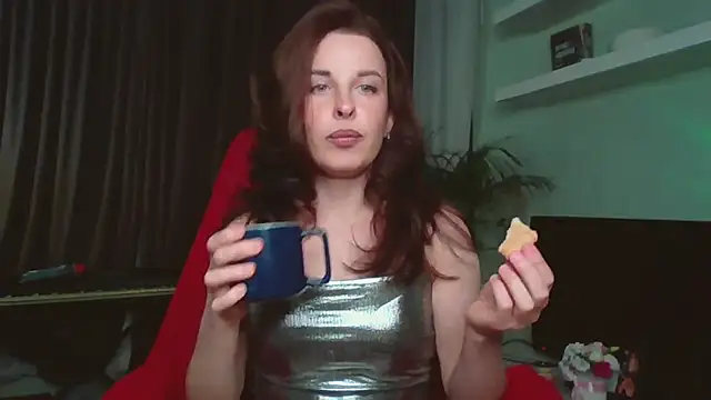 MollyBer online show from March 22, 2026, 5:38 pm