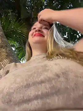 Snapshot of aurora_coldd chatting on February 27, 2026, 10:54 pm aurora coldd online show from February 27, 2026, 10:54 pm