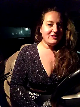 justtess online show from December 15, 2025, 10:14 pm