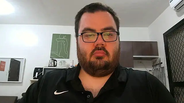 alexxxbear online show from February 11, 2025, 9:35 pm