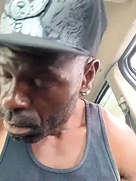 Snapshot of birdg chatting on September 21, 2025, 10:22 pm birdg online show from September 21, 2025, 10:22 pm