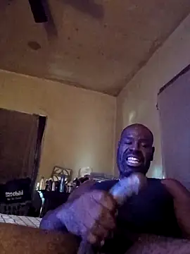 Snapshot of birdg chatting on November 13, 2025, 6:18 pm birdg online show from November 13, 2025, 6:18 pm