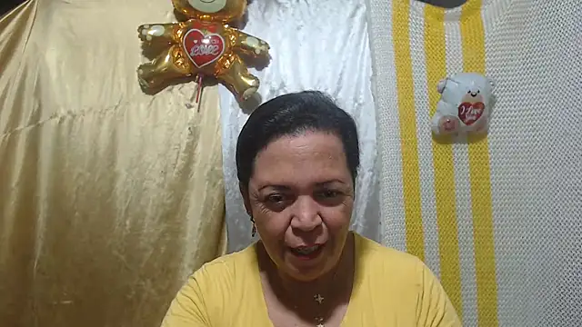 Snapshot of alina_maturehot chatting on March 6, 2025, 5:33 pm alina maturehot online show from March 6, 2025, 5:33 pm