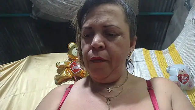 Snapshot of alina_maturehot chatting on March 8, 2025, 3:24 pm alina maturehot online show from March 8, 2025, 3:24 pm