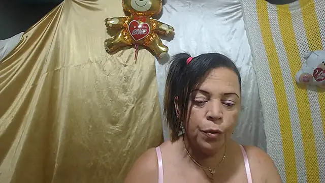 alina maturehot online show from March 19, 2025, 12:12 pm