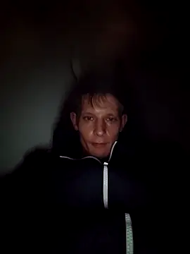 Kamilll94xh online show from November 1, 2025, 6:21 pm