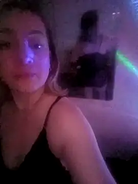 Susyxxx82 online show from November 14, 2025, 11:24 pm